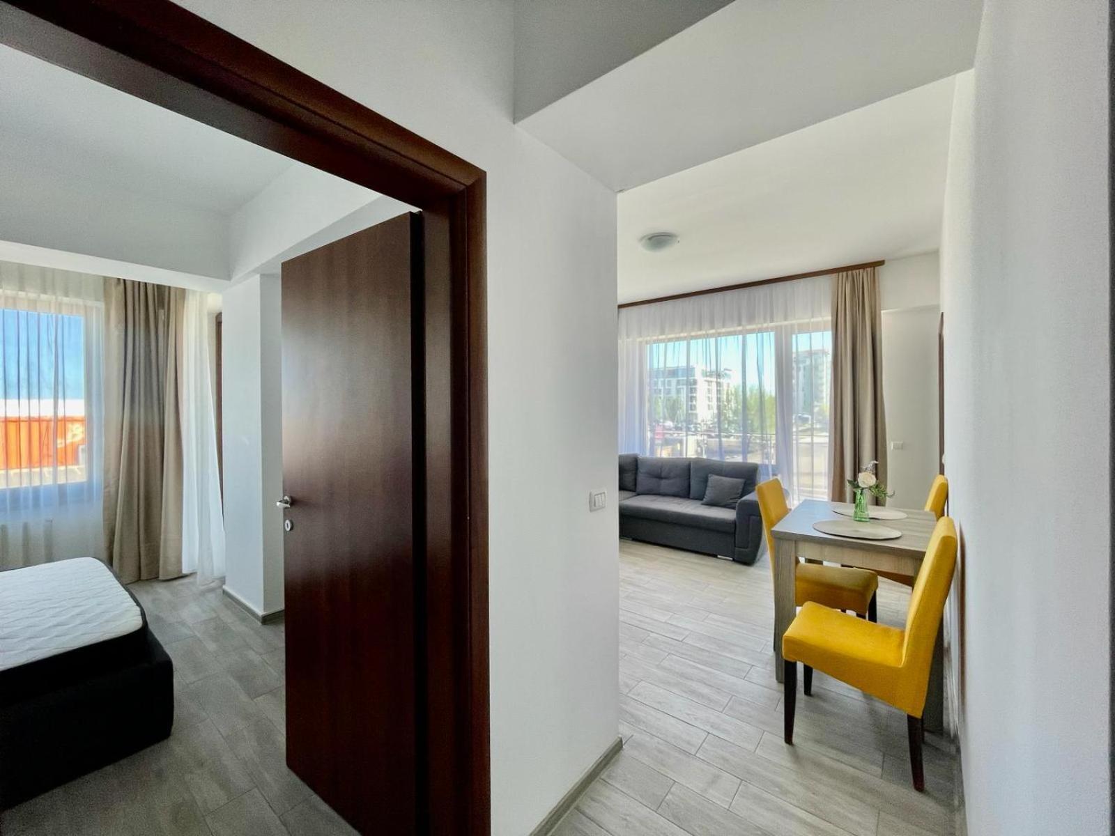 Summerland Apartmants Mamaia Nord Lejlighed Eksteriør billede
