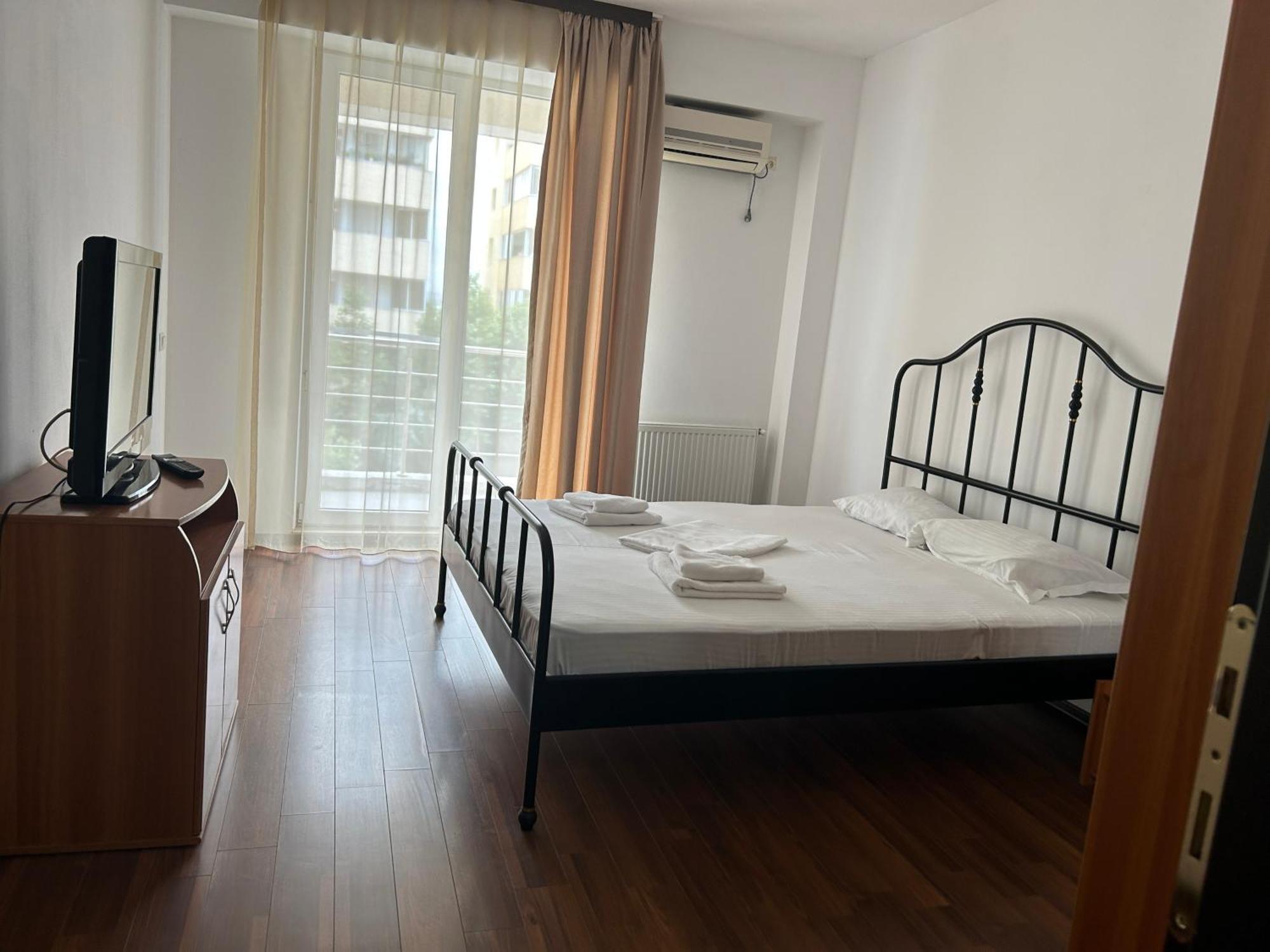 Summerland Apartmants Mamaia Nord Lejlighed Eksteriør billede