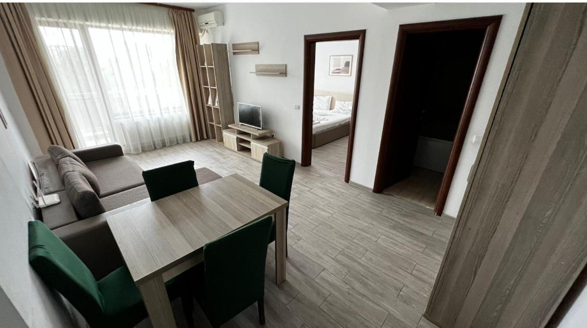Summerland Apartmants Mamaia Nord Lejlighed Eksteriør billede