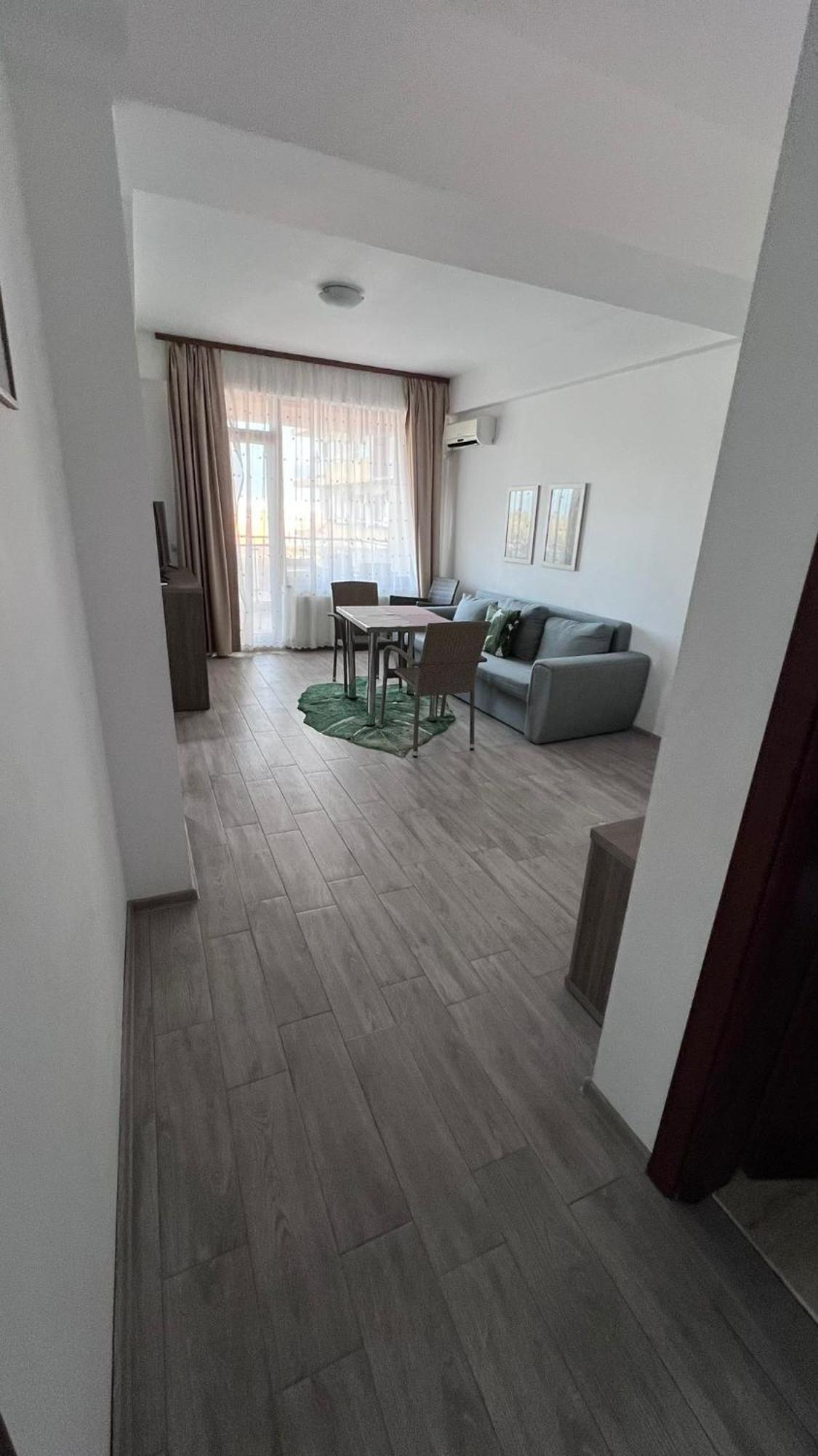Summerland Apartmants Mamaia Nord Lejlighed Eksteriør billede