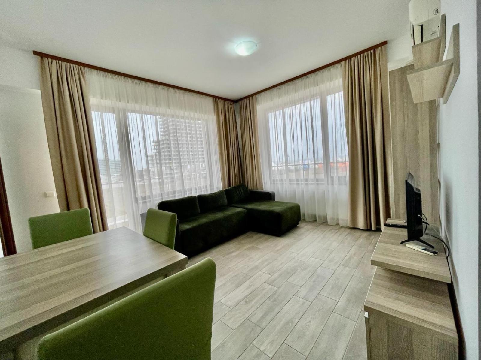 Summerland Apartmants Mamaia Nord Lejlighed Eksteriør billede